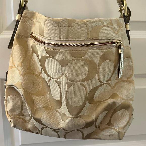 Vintage Coach shoulder purse - Picture 2 of 3